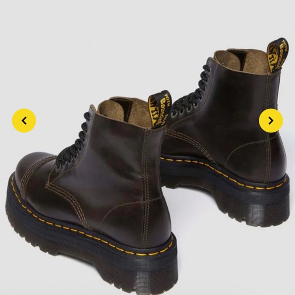 DR MARTEN - NEW - Picture 3 of 6